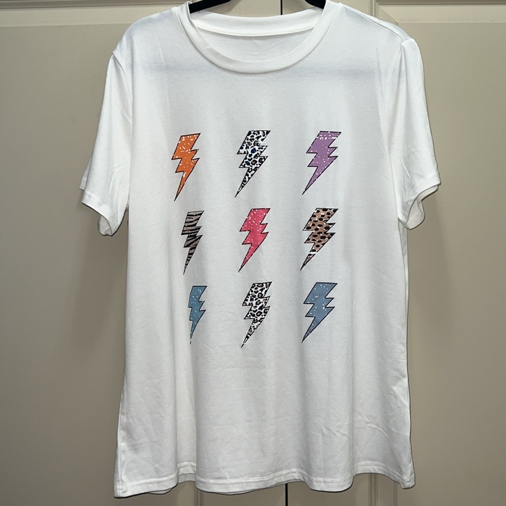 Lightning Print Fashionable Tshirt Size XL